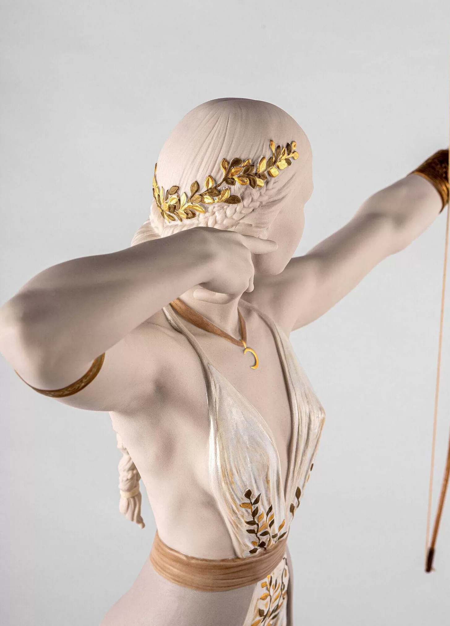 Lladró Diana Sculpture^ Heritage