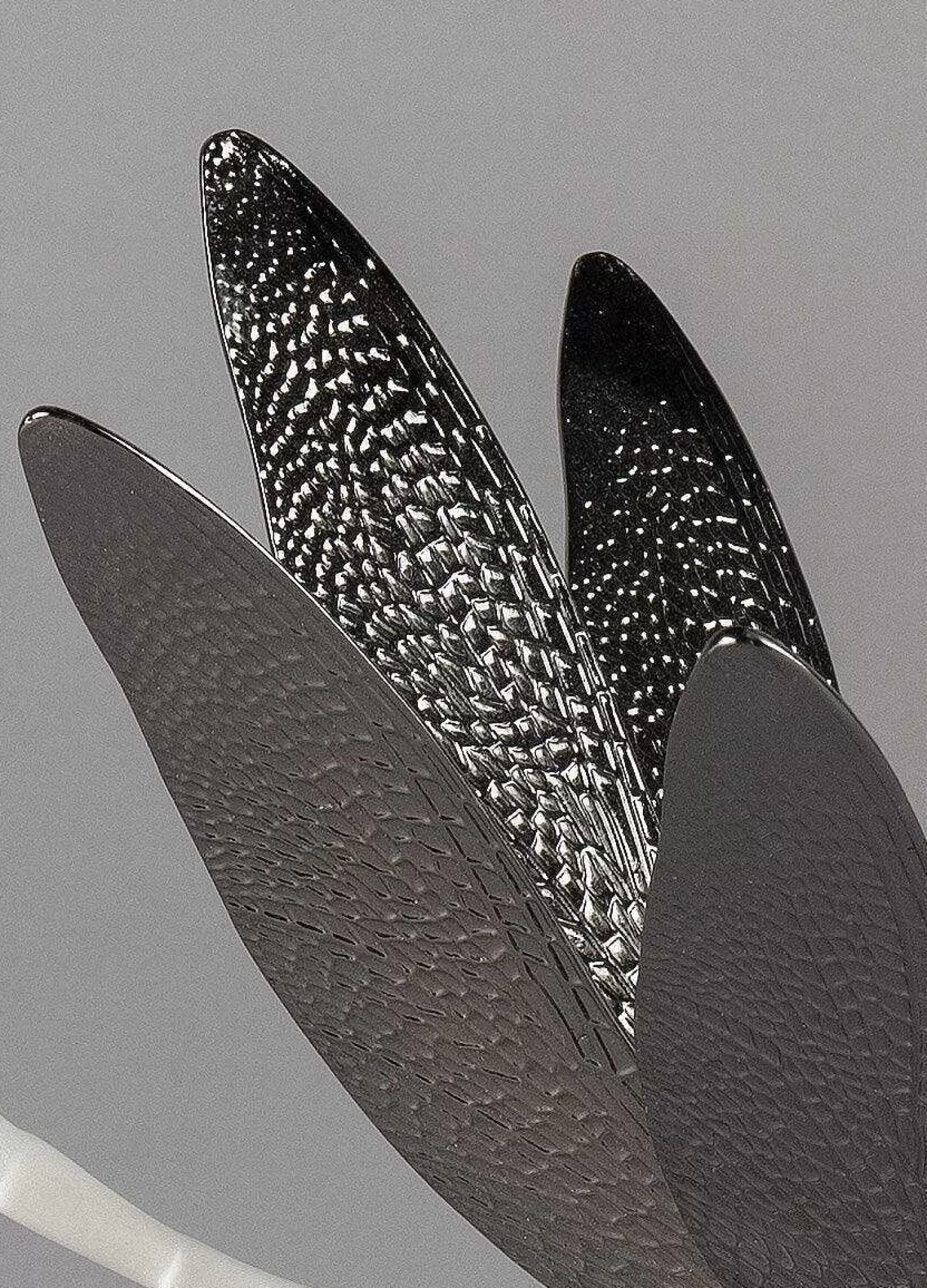 Lladró Dragonfly Figurine. Matte White^ Design
