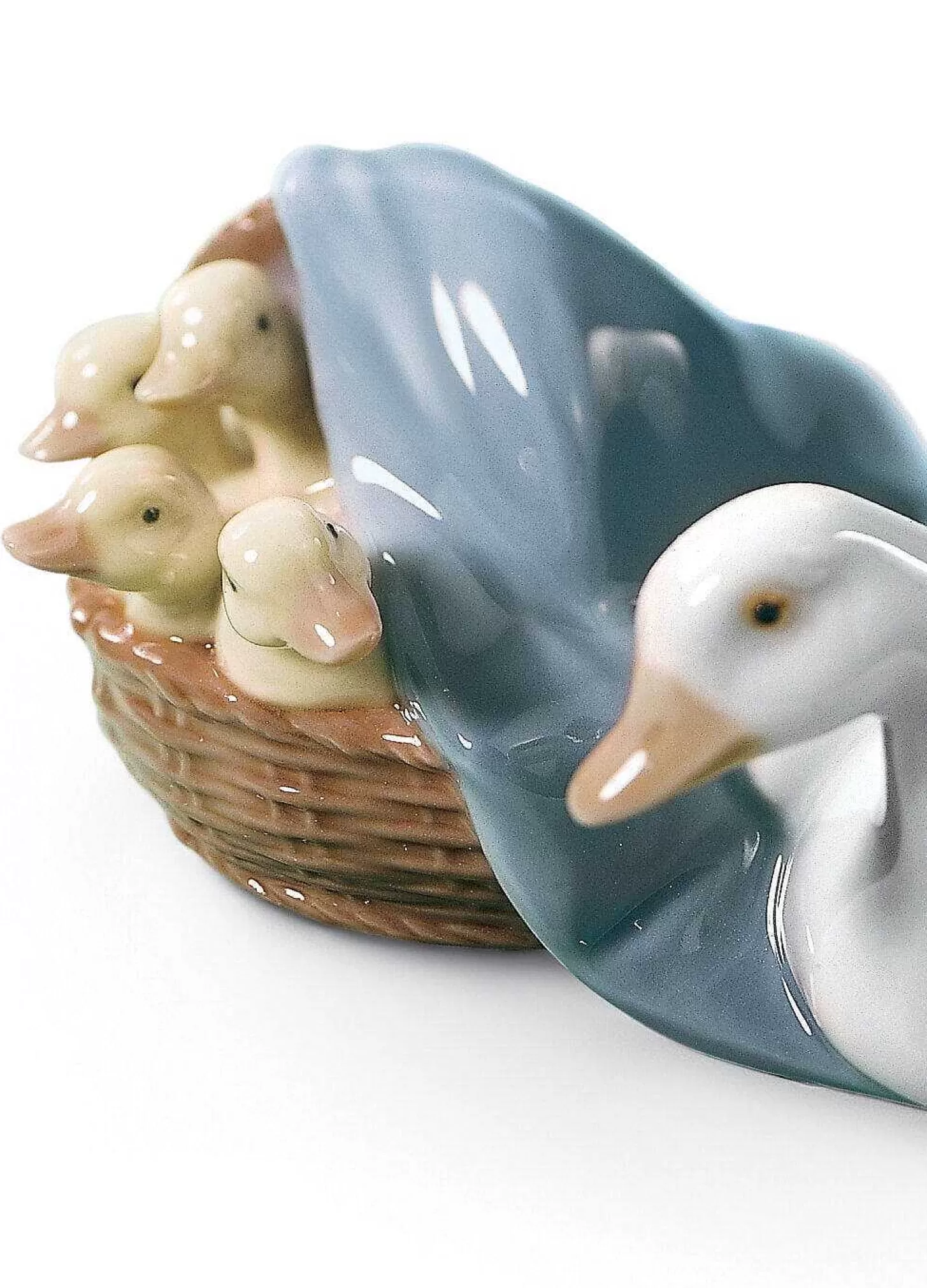 Lladró Ducklings Figurine^ Animals
