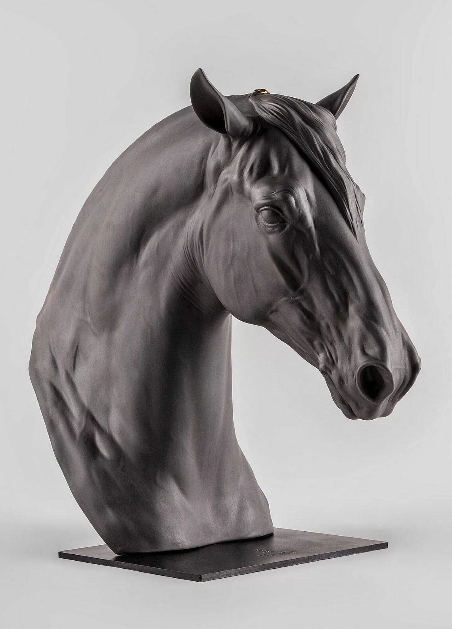 Lladró Equinus Sculpture^ Heritage