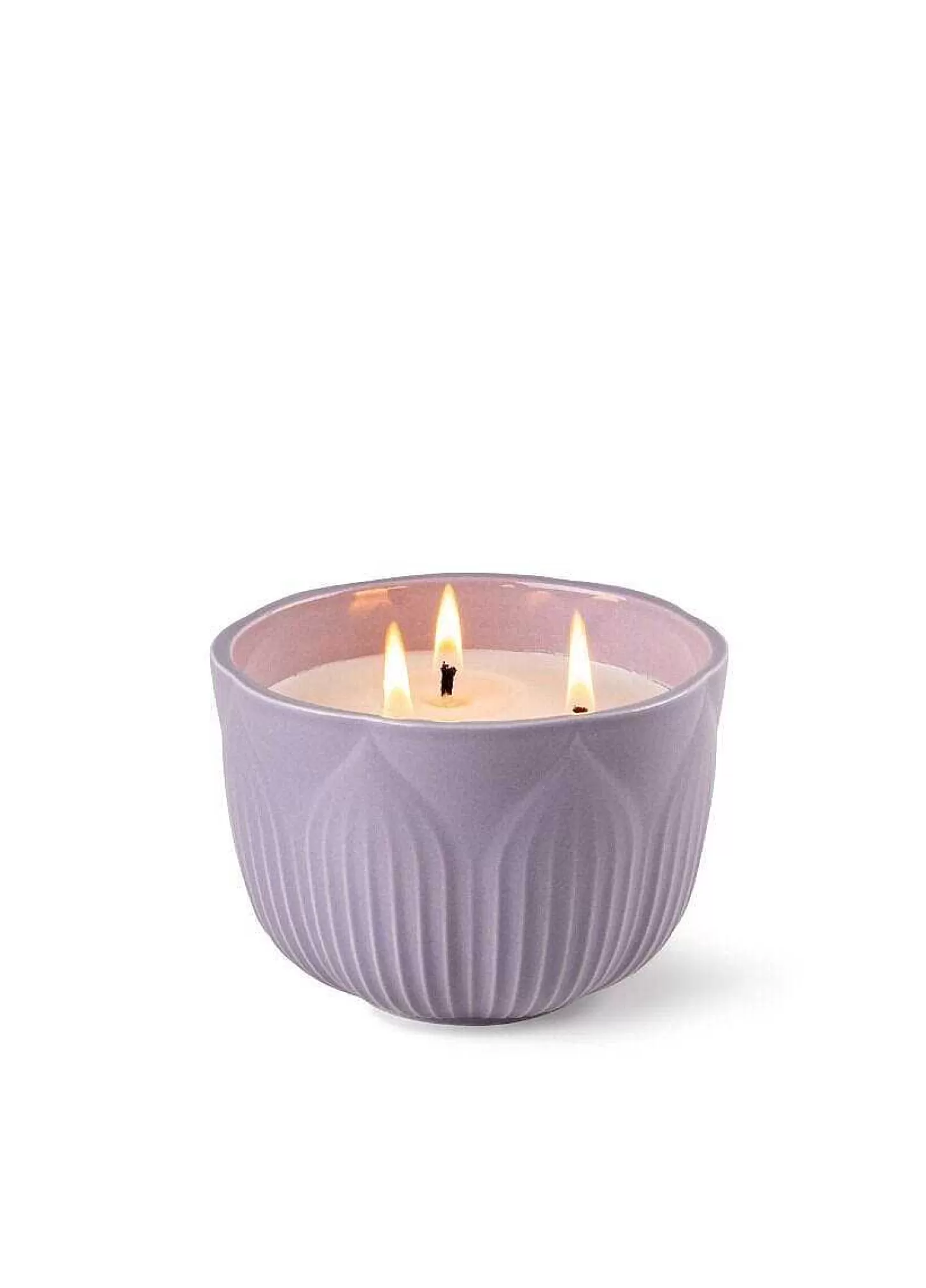 Lladró Fleurs Candle. Sweet Memories Scent^ Light & Scent