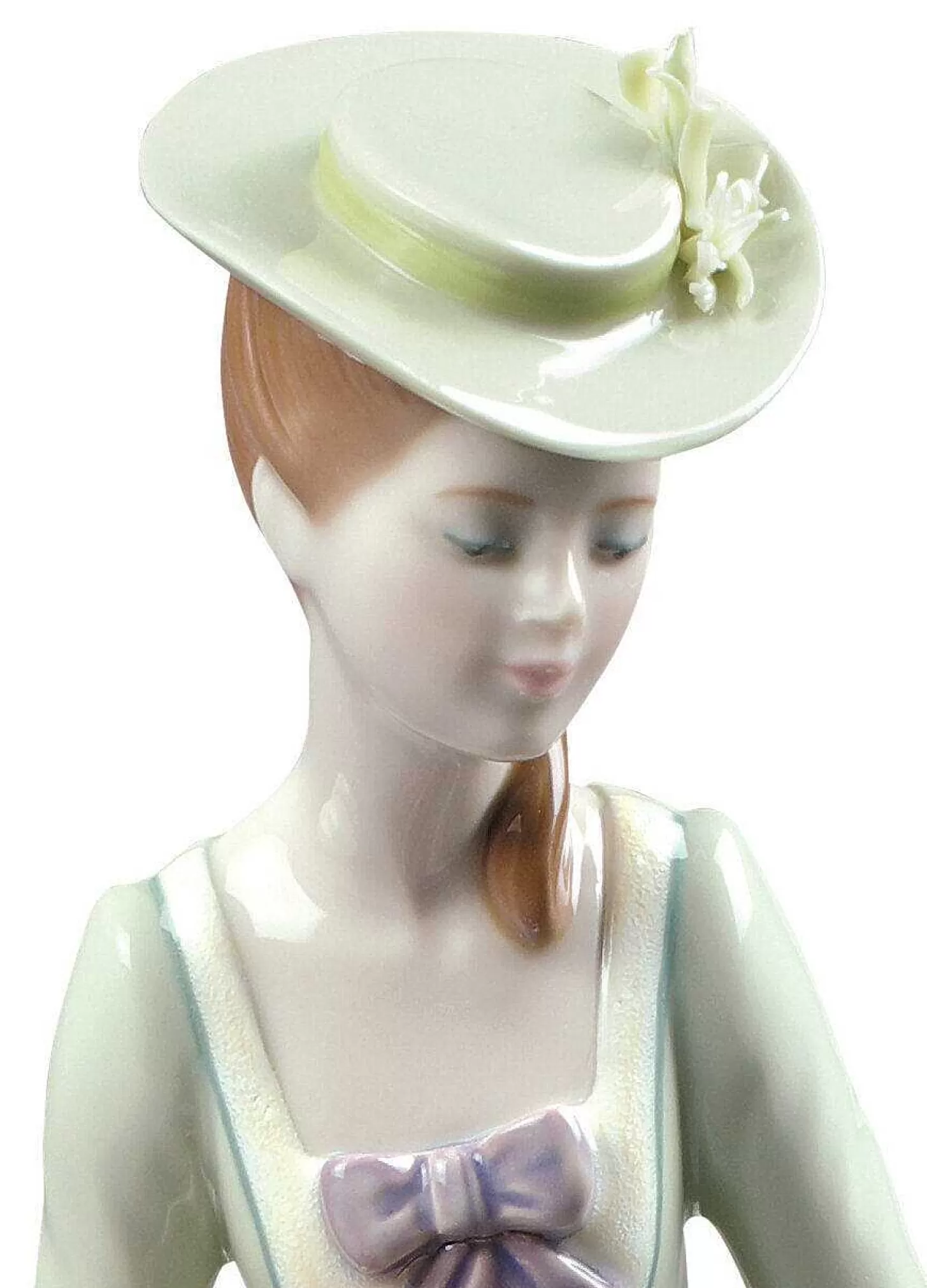 Lladró Floral Scent Woman Figurine^ Women