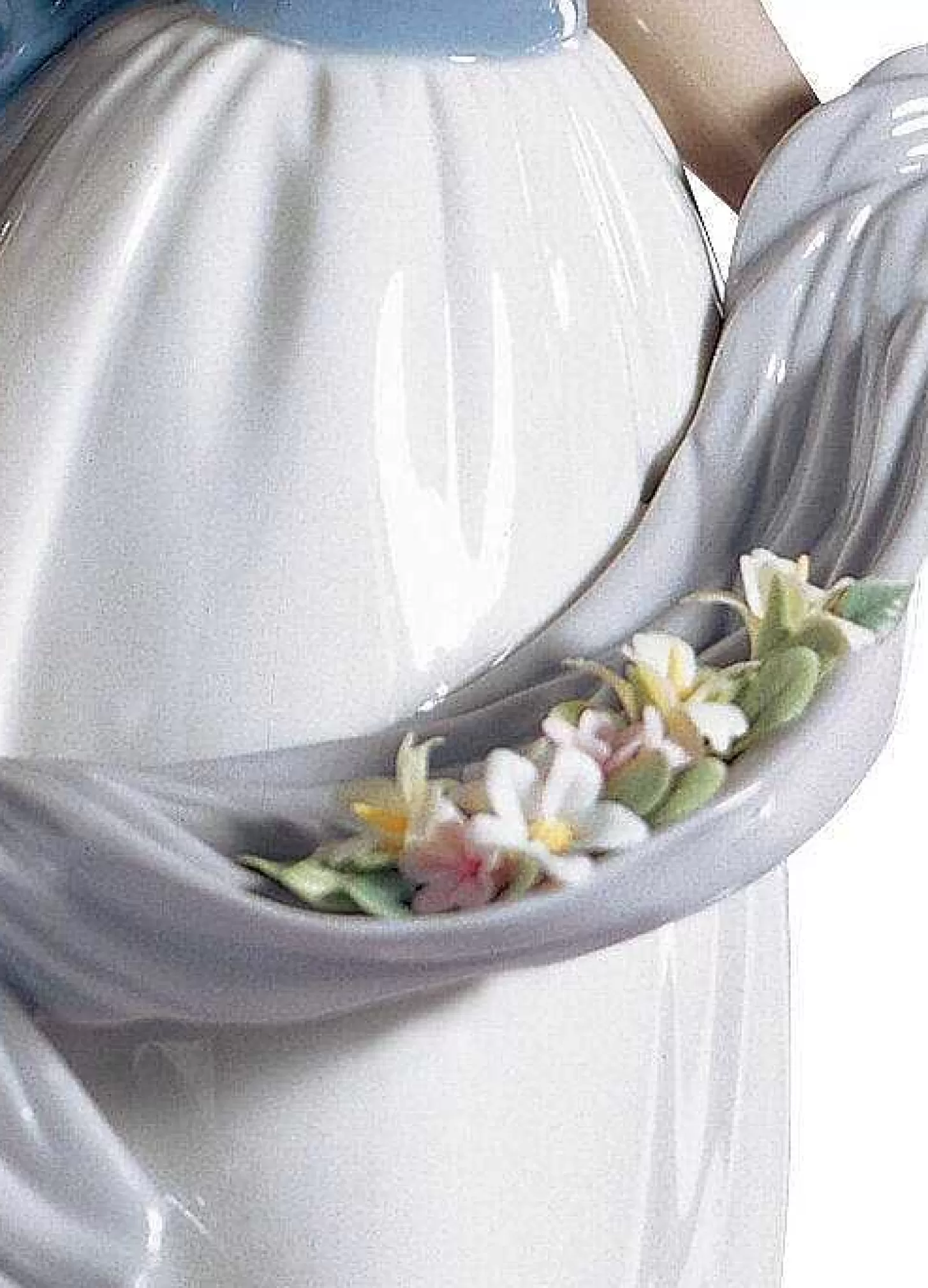 Lladró Fragances And Colors Woman Figurine^ Women