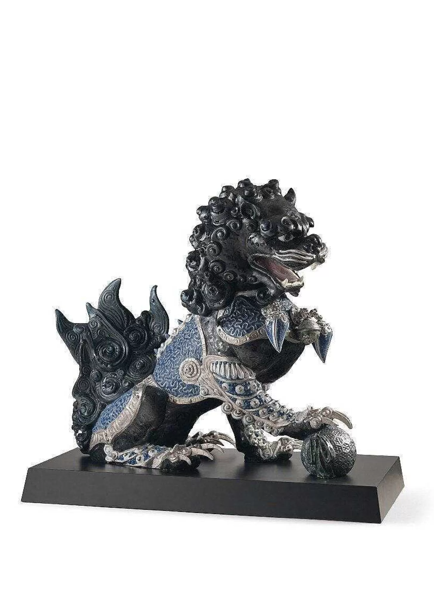 Lladró Guardian Lion Sculpture. Black. Limited Edition^ High Porcelain