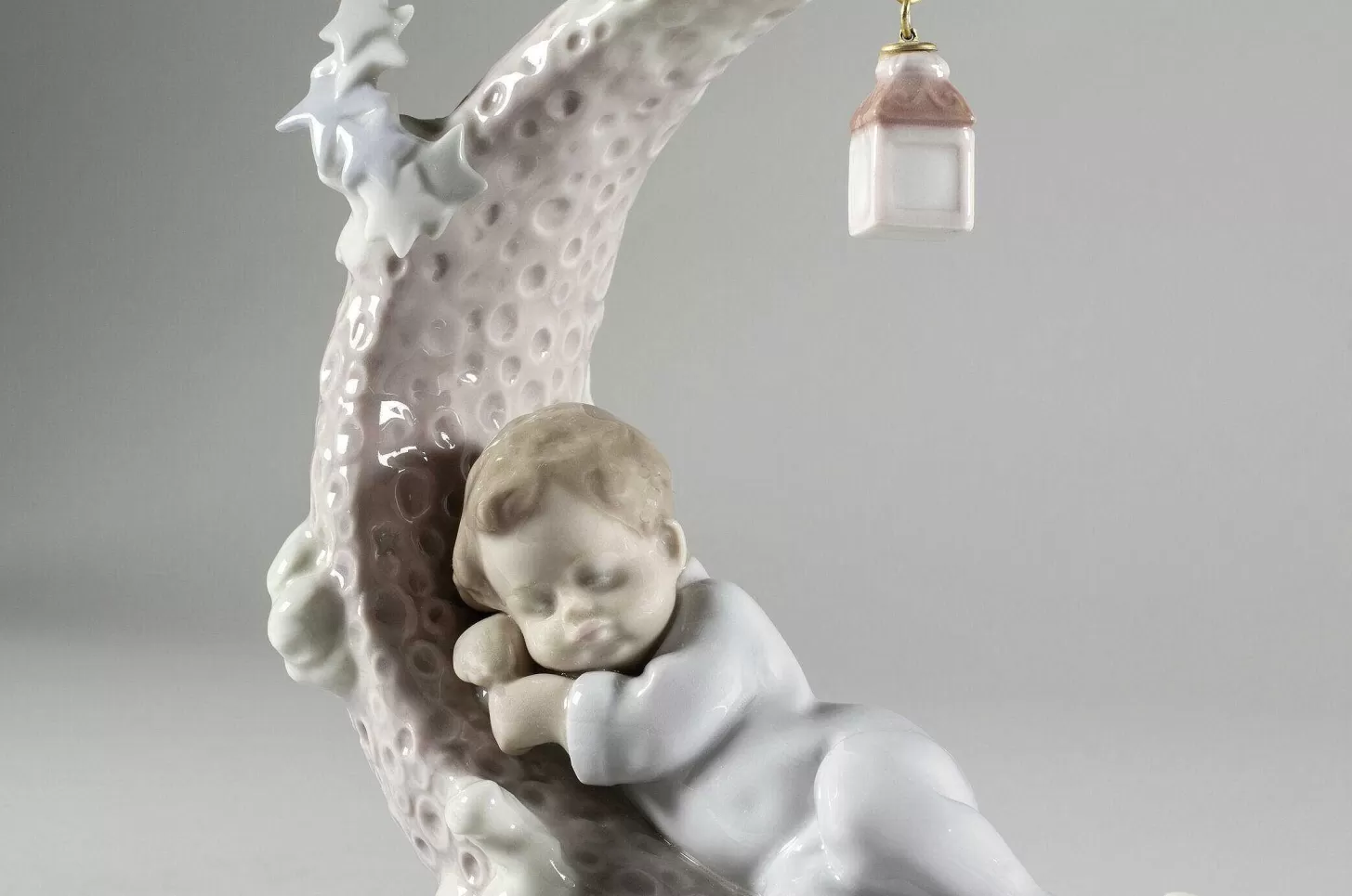 Lladró Heavenly Slumber Boy Figurine^ Children