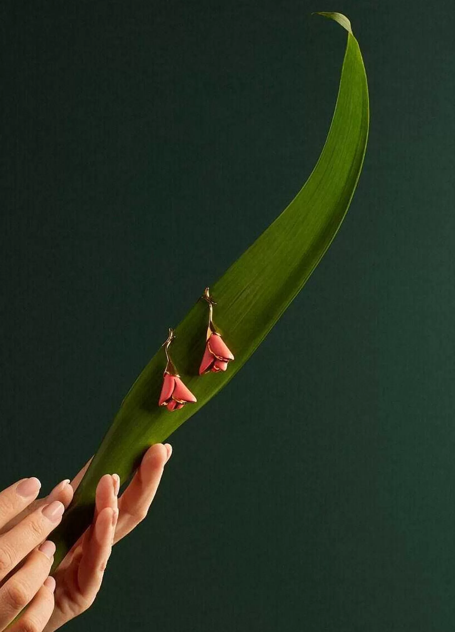 Lladró Heliconia Short Earrings. Coral^ Jewelry