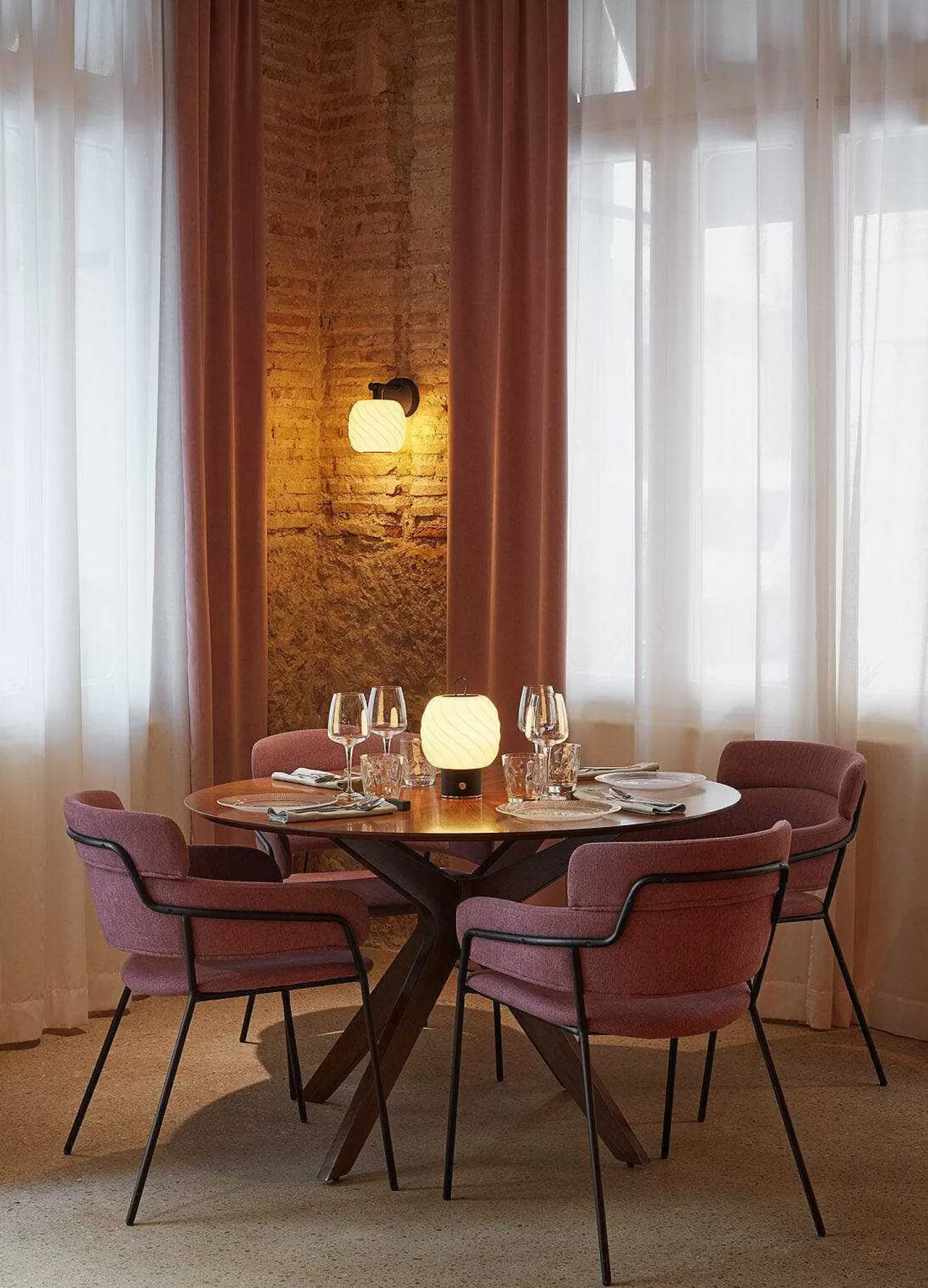 Lladró Ice Cream Wall Sconce. (Us)^ Lighting