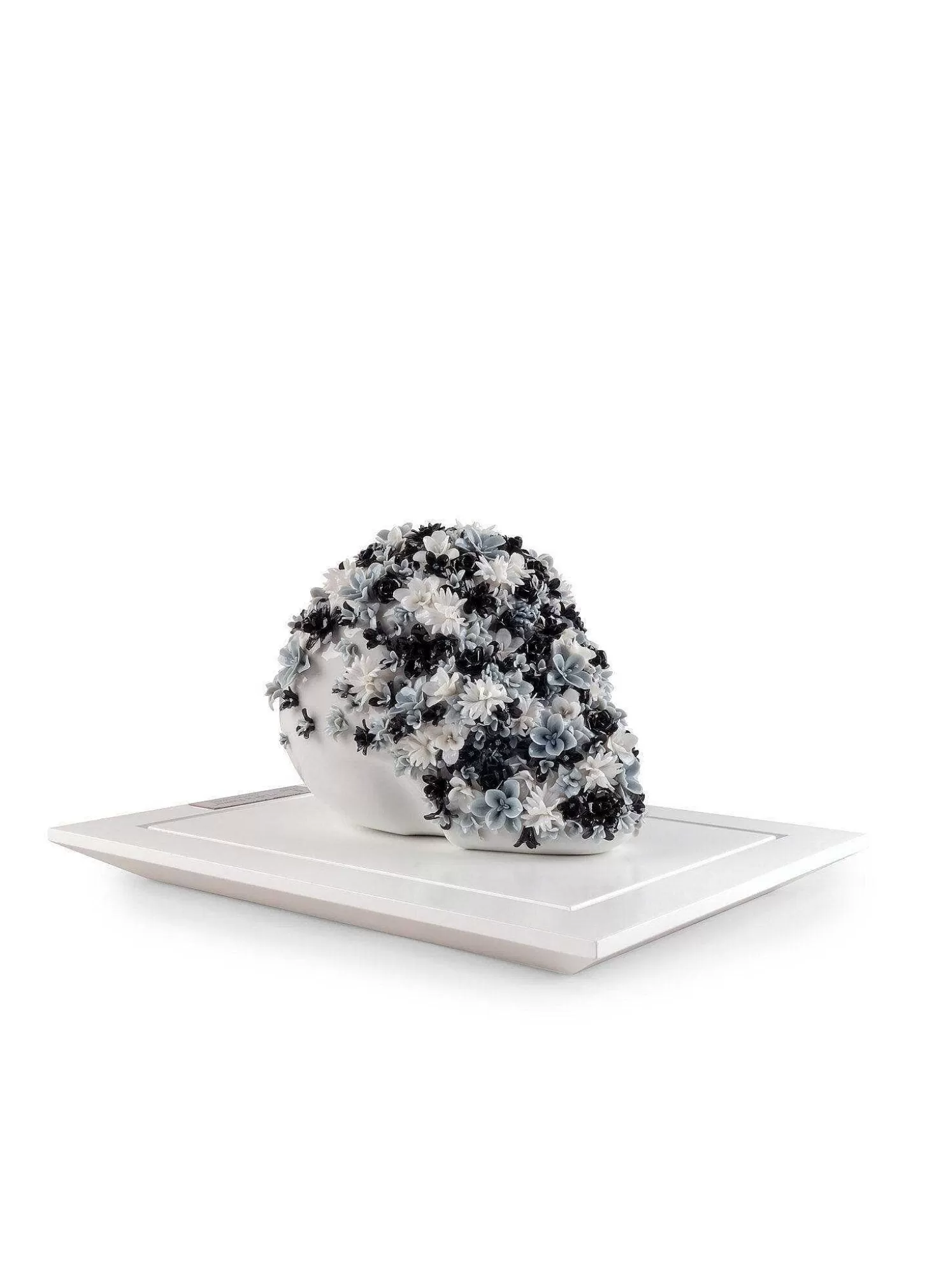 Lladró Life Is Flower Sculpture. Black&White. Limited Edition^ Design
