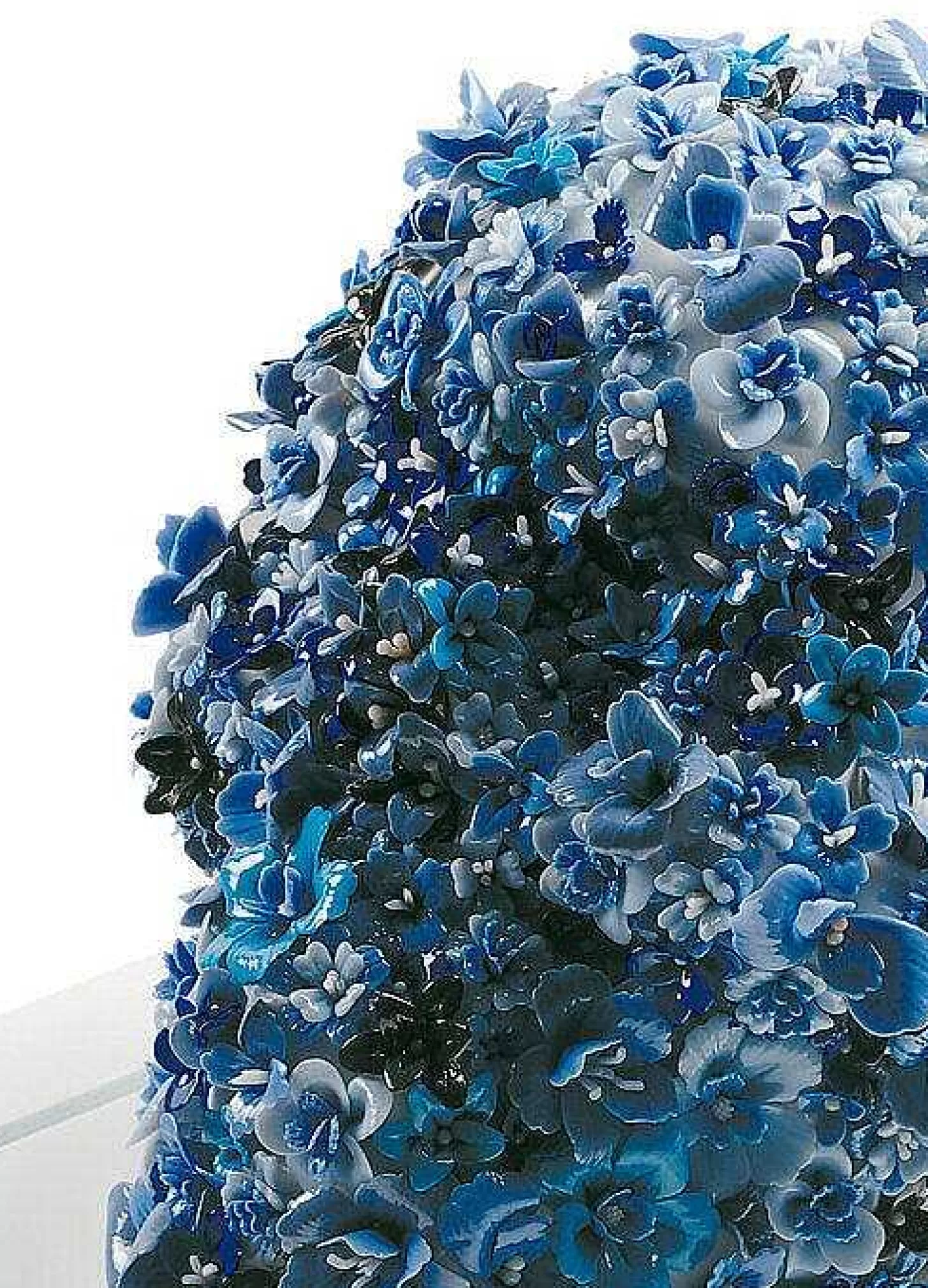 Lladró Life Is Flower Sculpture. Limited Edition^ Design