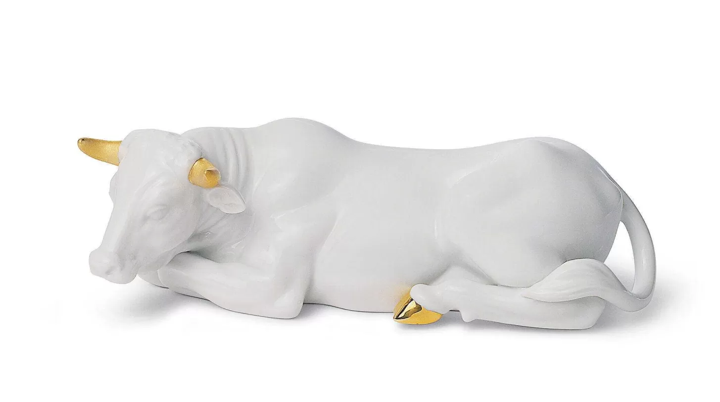 Lladró Ox Nativity Figurine. Golden Lustre^ Christianity