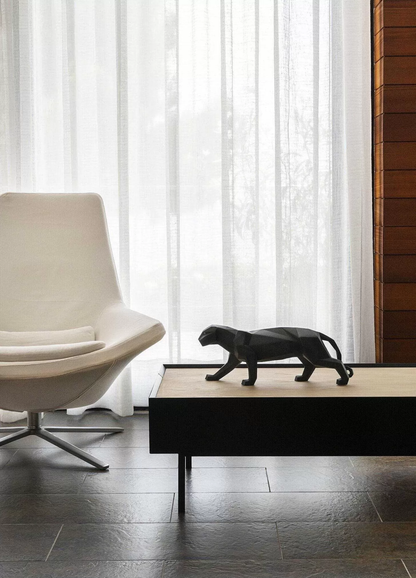 Lladró Panther Figurine. Black Matte^ Gifts