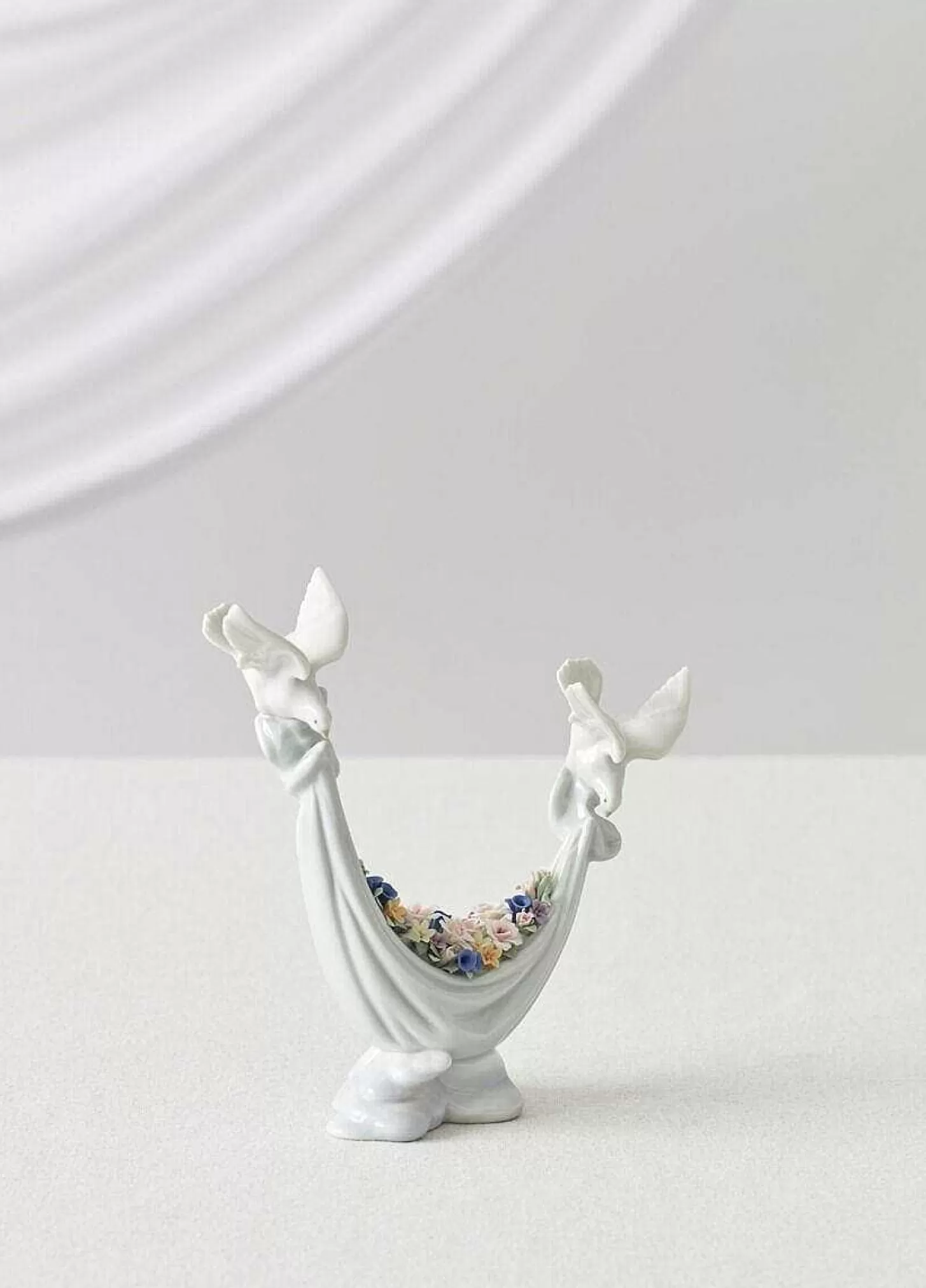 Lladró Petals Of Peace Doves Figurine^ Love