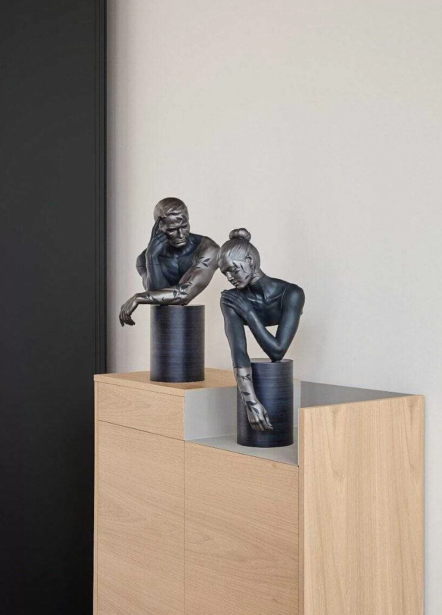Lladró Reflections Of Nature - Him Sculpture^ Gifts