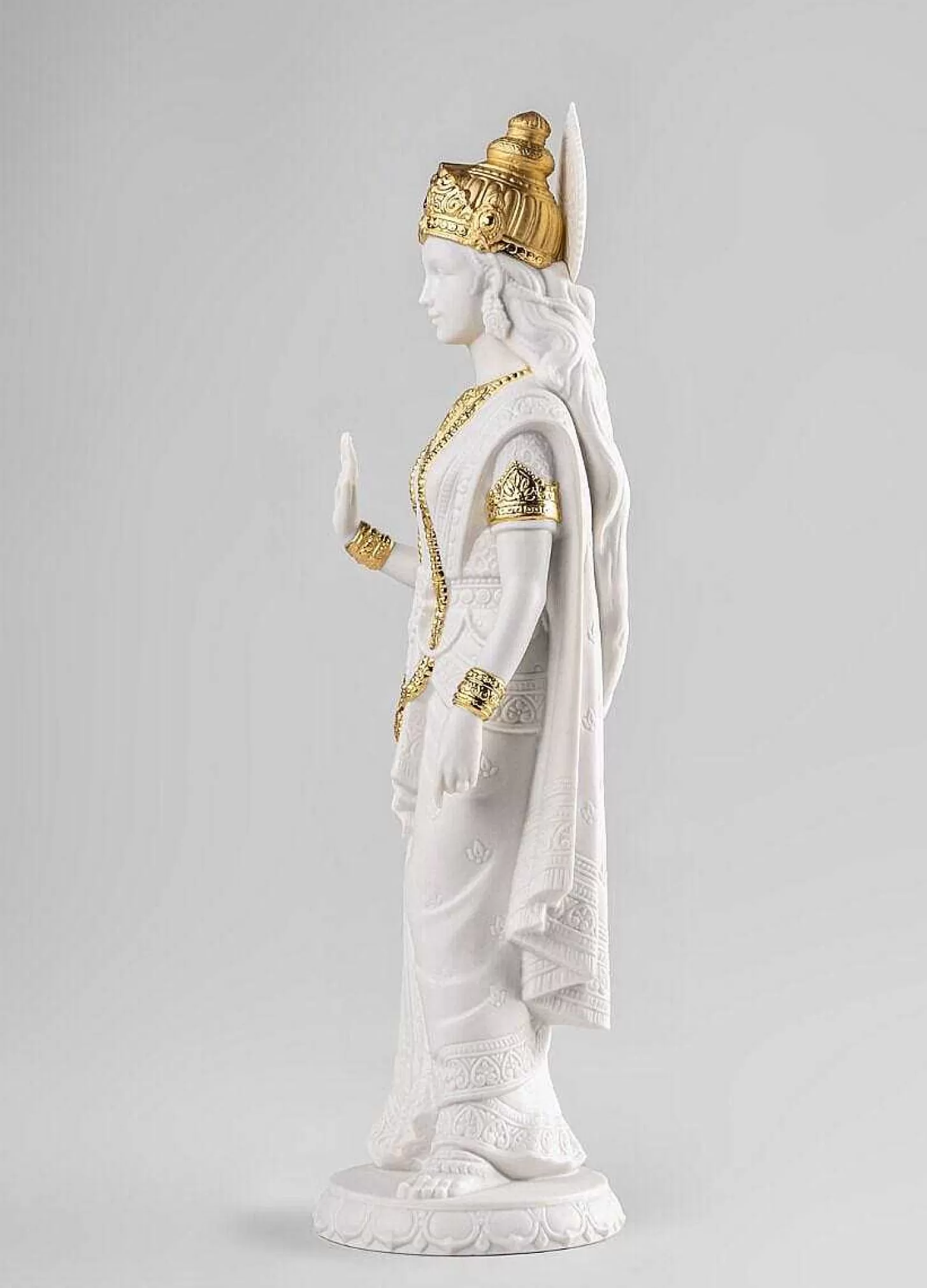 Lladró Sita Sculpture. Golden Luster^ Hinduism