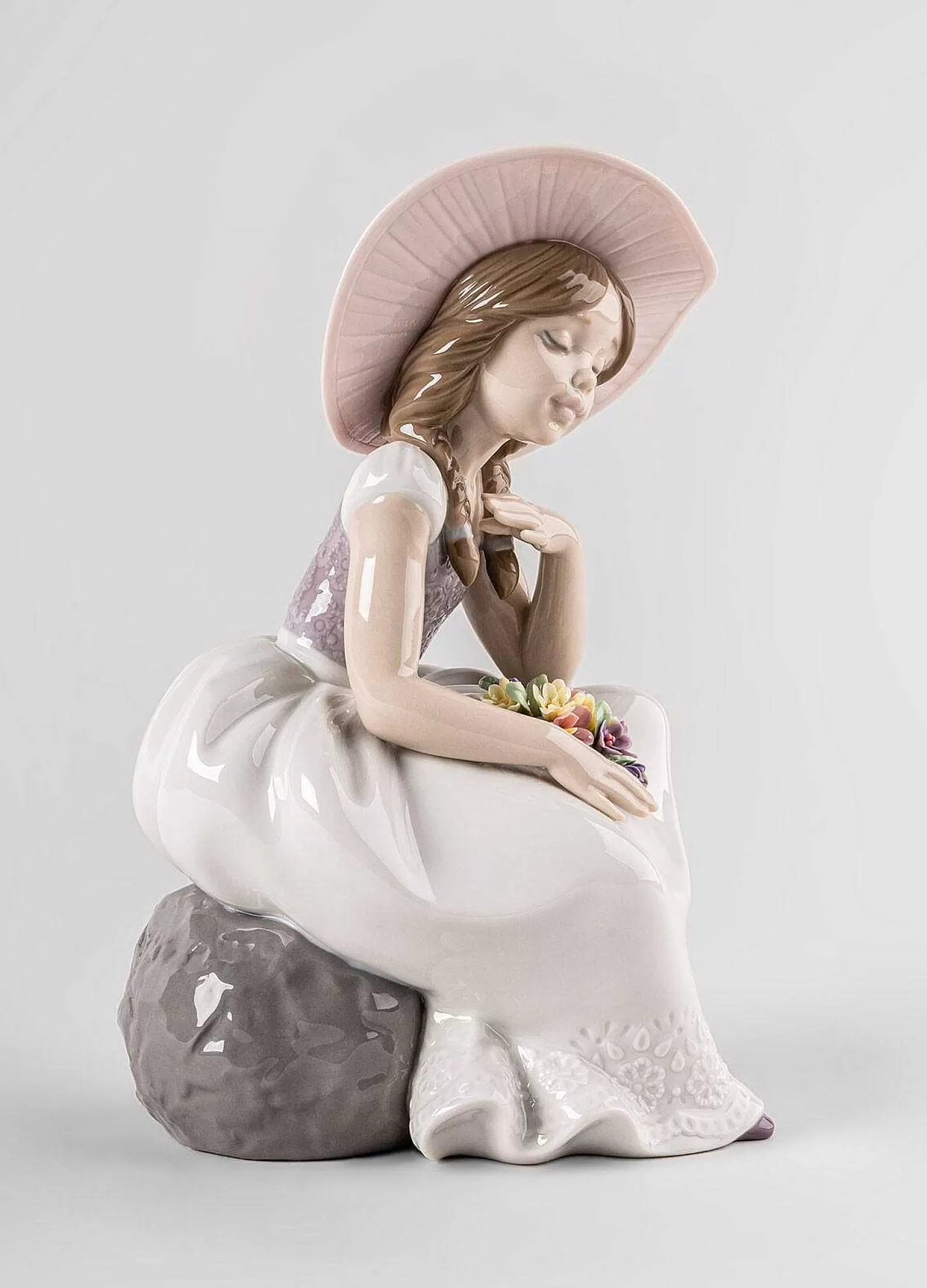 Lladró Spring Has Come Girl Sculpture^ Heritage