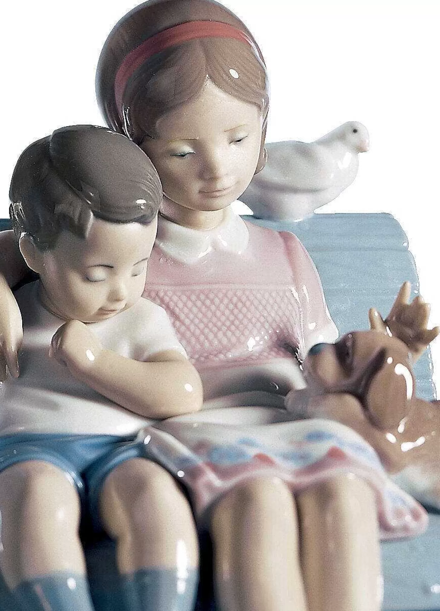 Lladró Surrounded By Love Children Figurine^ Heritage