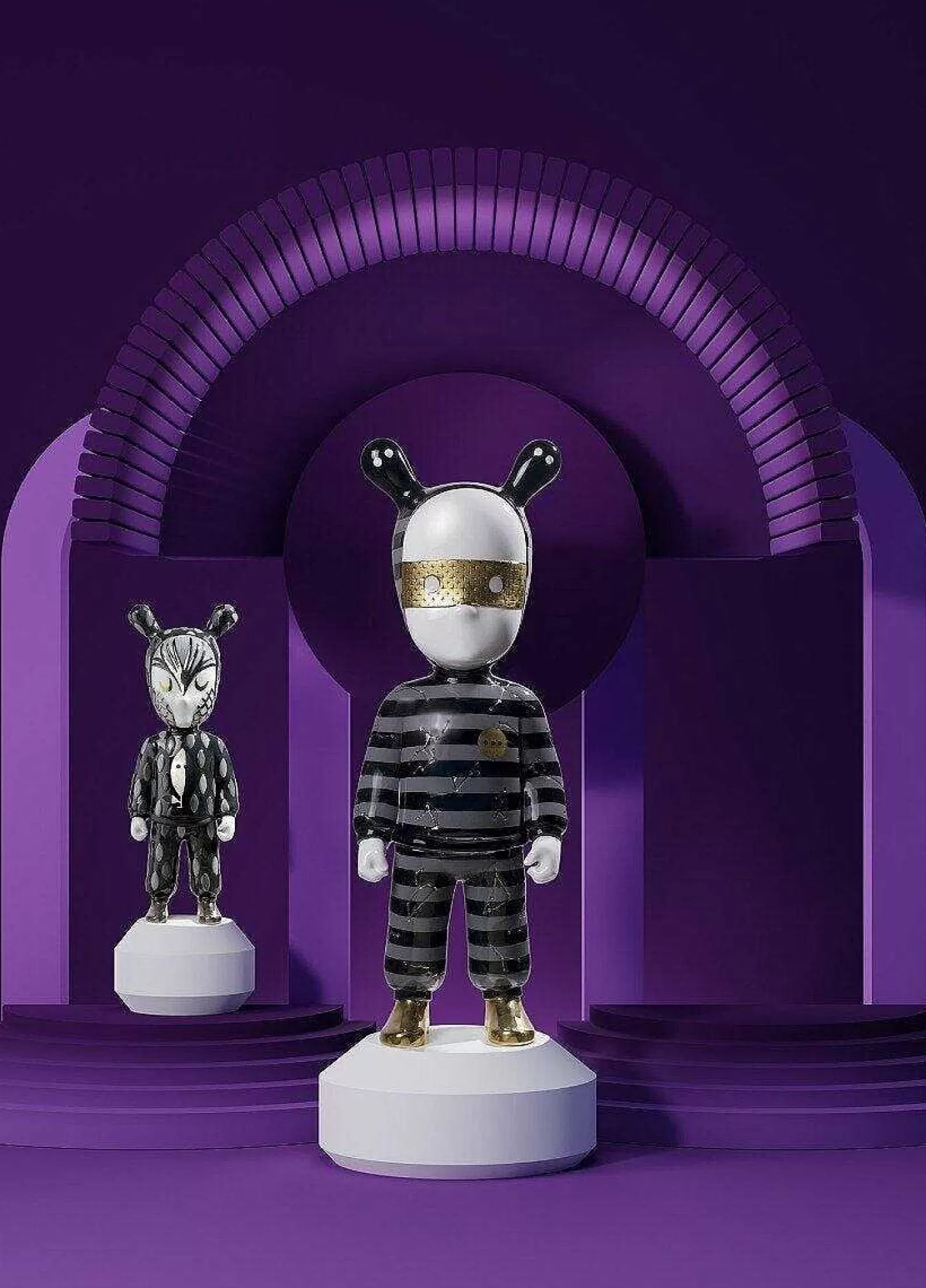 Lladró The Guest By Rolito Figurine. Small Model. Numbered Edition^ Rolito