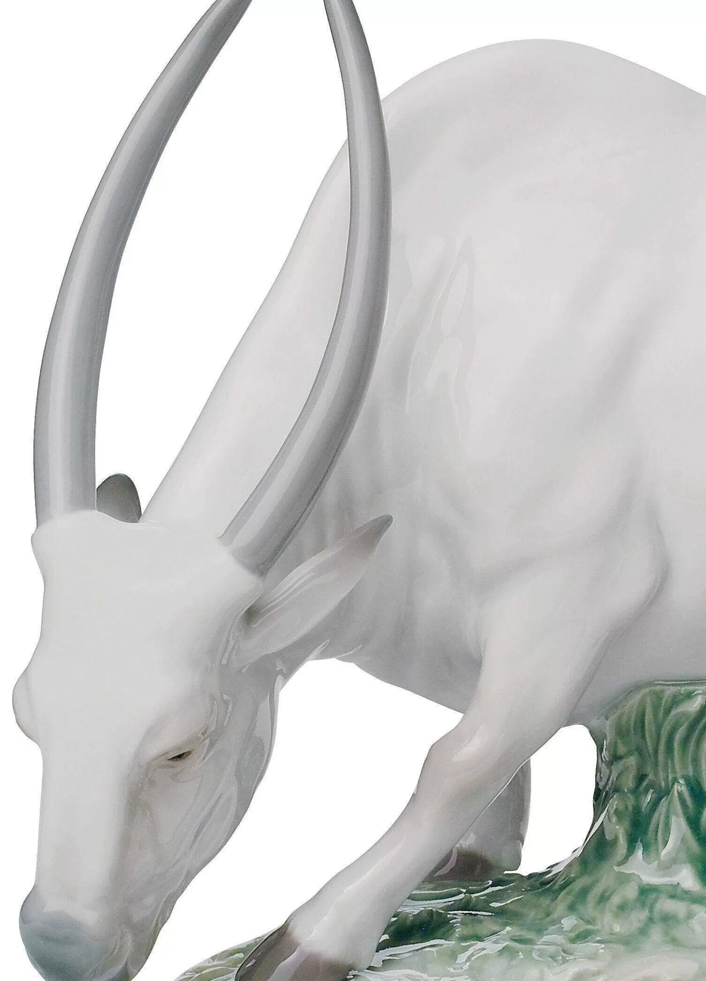 Lladró The Ox Figurine^ Animals