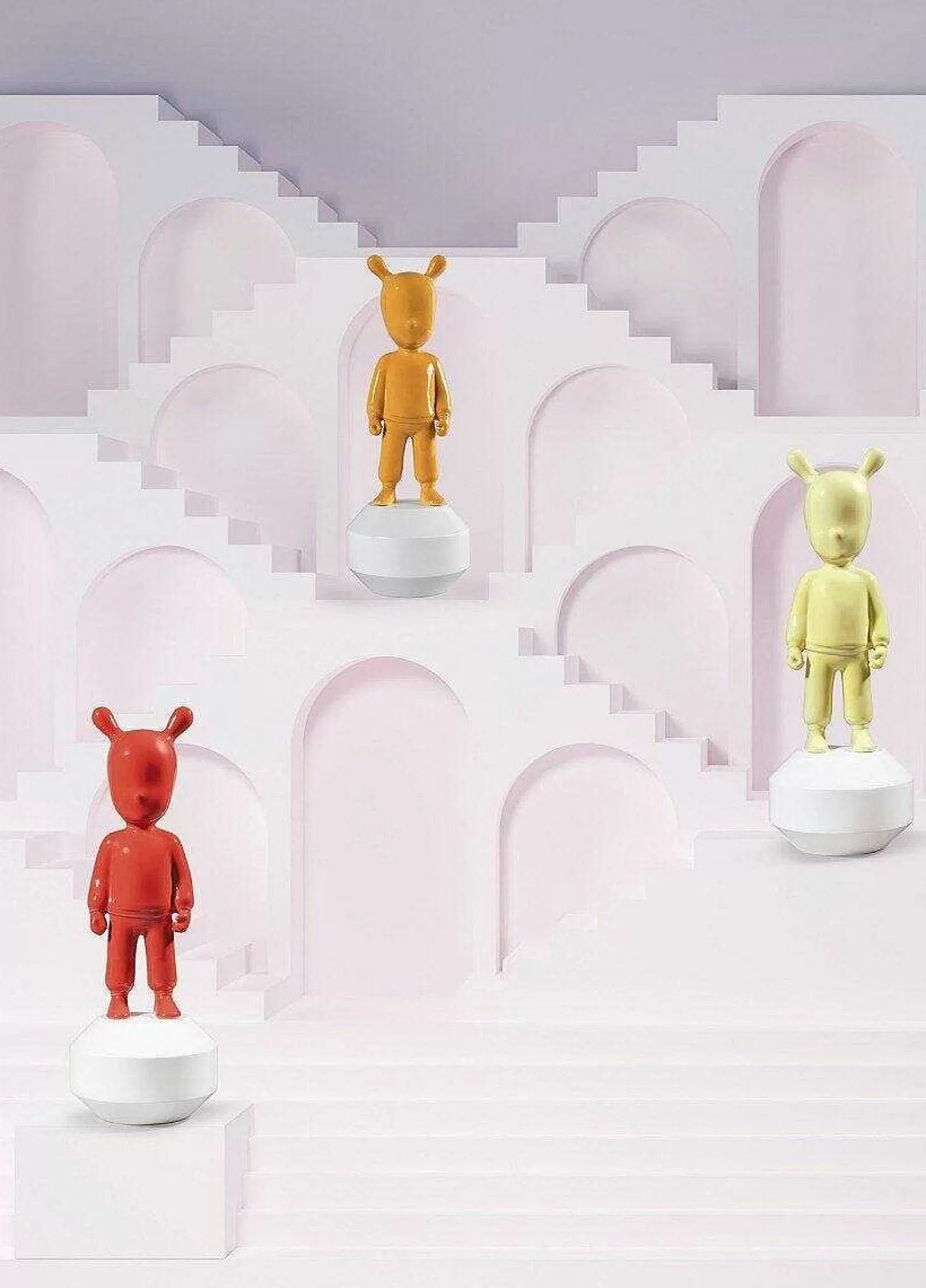 Lladró The Yellow Guest Figurine. Small Model.^ Design