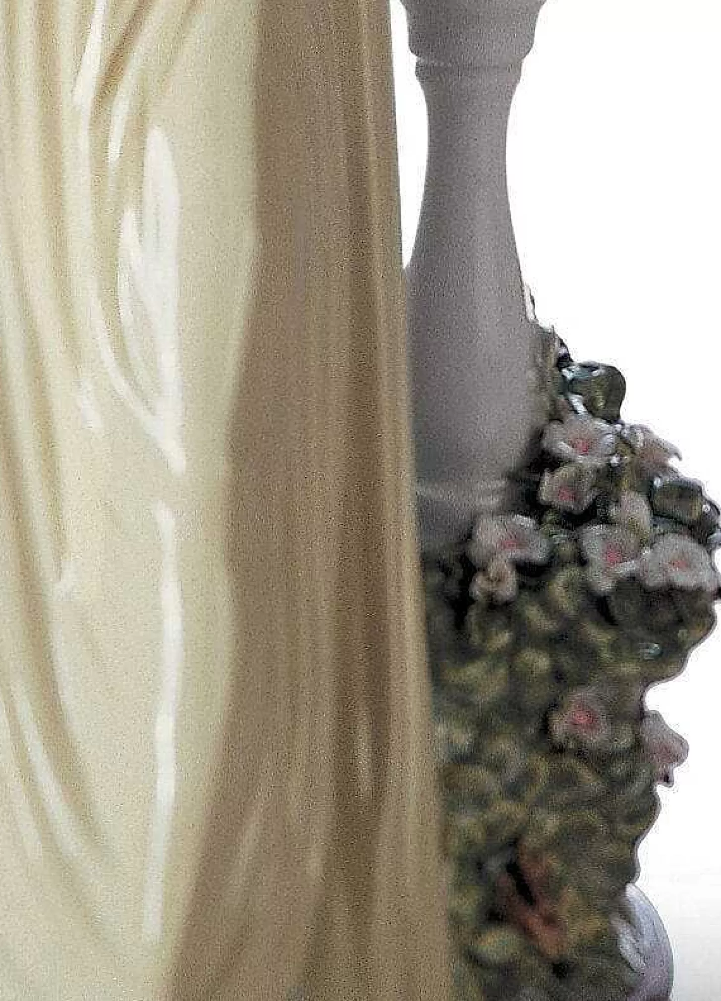 Lladró Time For Reflection Woman Figurine^ Women