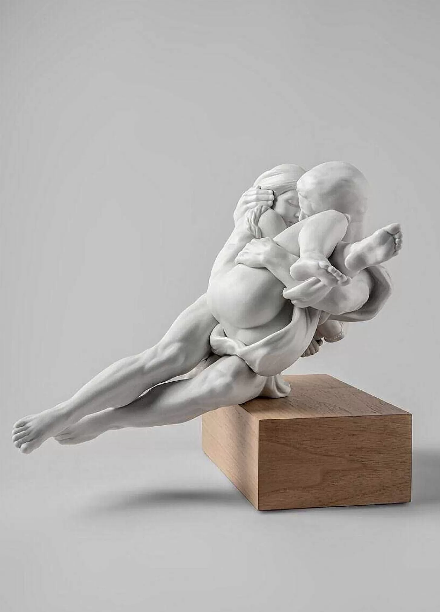 Lladró Together Couple Sculpture^ Heritage